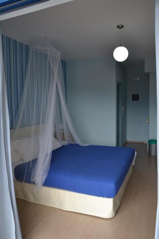 Valente Perlia Rooms Poros Town Pokój zdjęcie